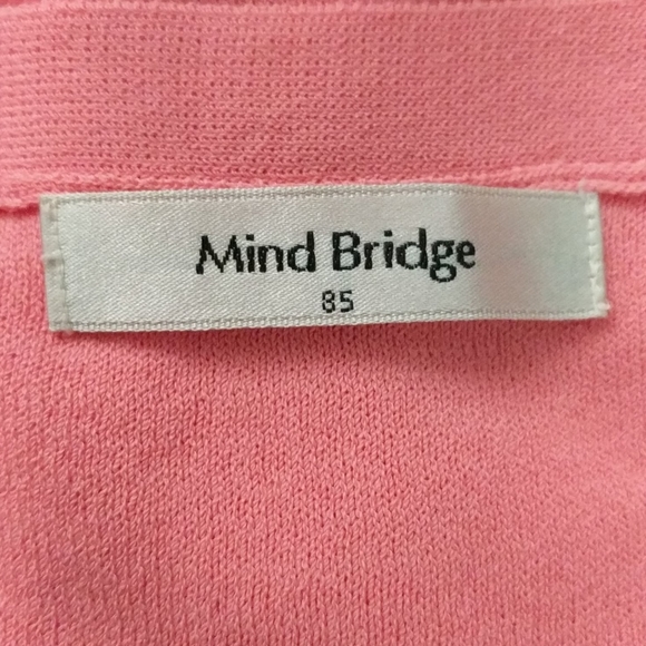 [Mind Bridge] Open Short Sleeve V Neck Knit Blouse - Picture 6 of 6